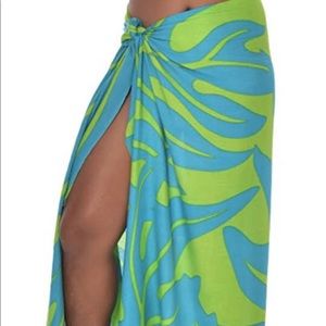 Casual Movements Hawaiian Sarong